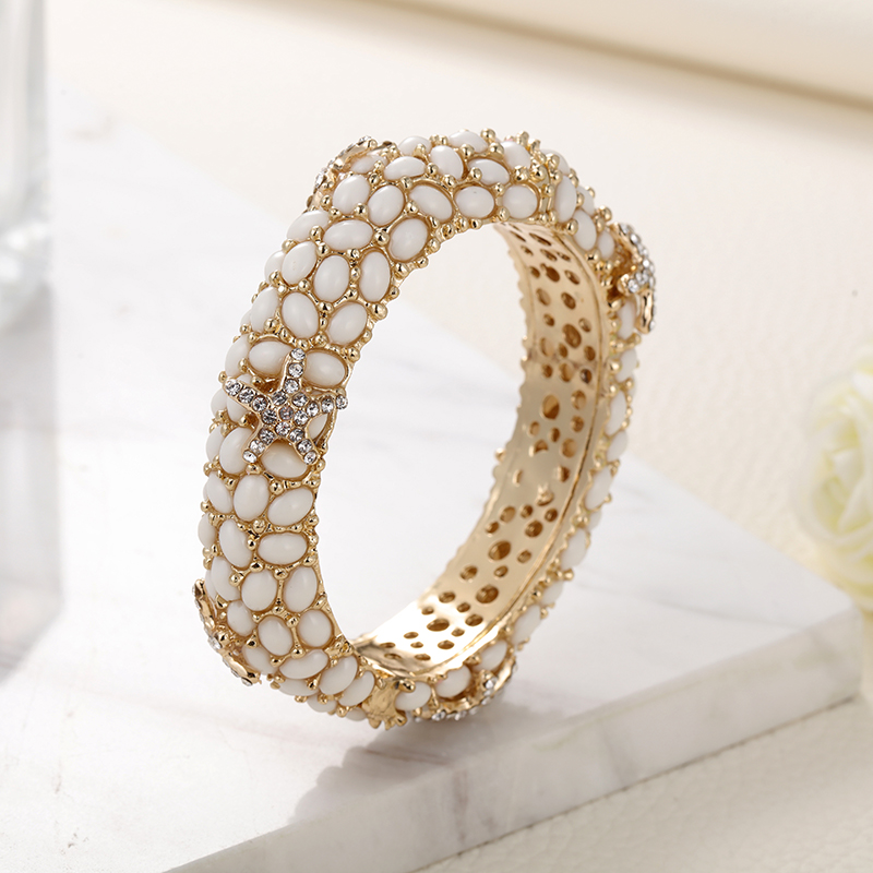 Sally's Paradise Christmas gif – Paradise Jewelry & Watches Llc Photos recenzja i cena
