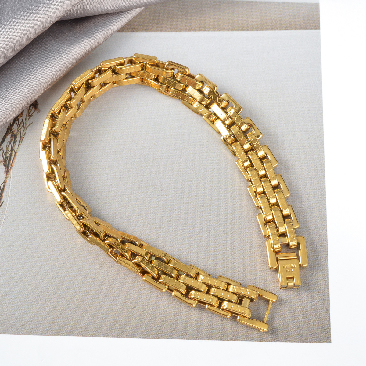 Retro Watch Band Link Bracelet – Unique Jewelry Watches recenzja i cena